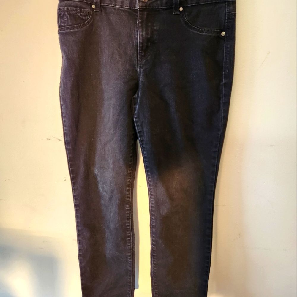 Gloria Vanderbilt womens jeans size 6